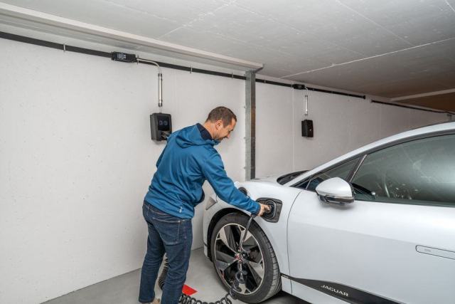 Installer une borne de recharge pour véhicule électrique chez soi Installer une borne de recharge pour véhicule électrique chez soi
