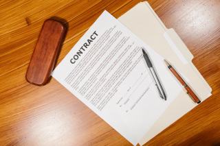 Résilier un contrat d'électricité sans frais ni double facture